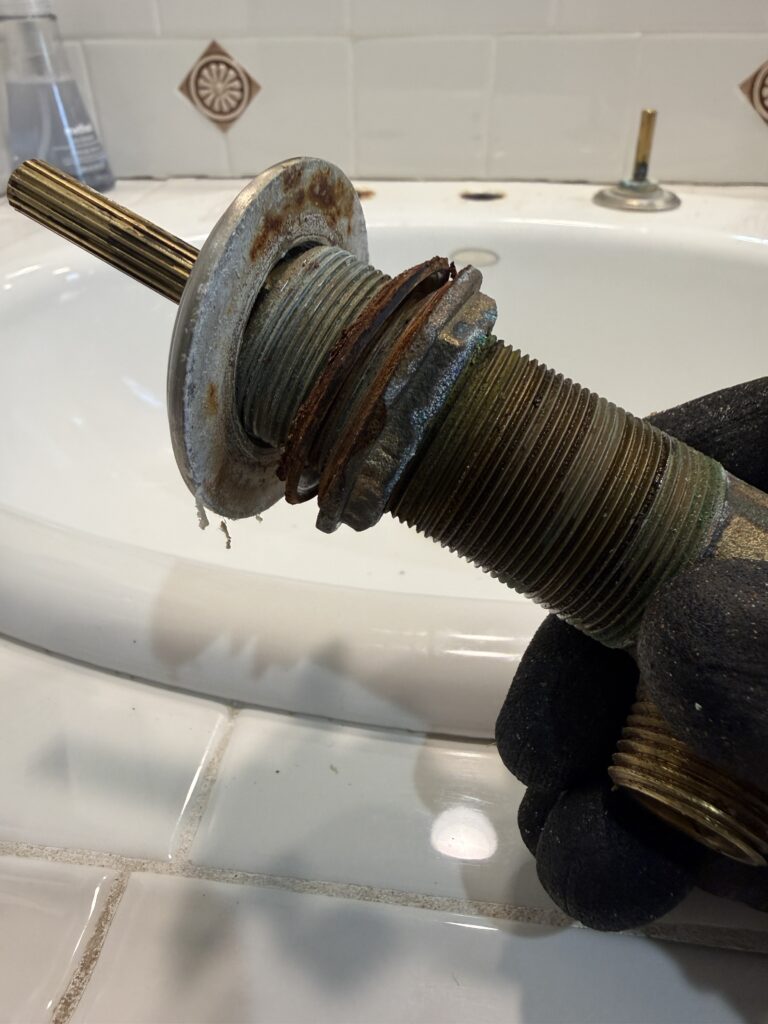 Bathroom Faucet Replacement and Tub Recaulking in Thousand Oaks — bathroom faucet upgrades
