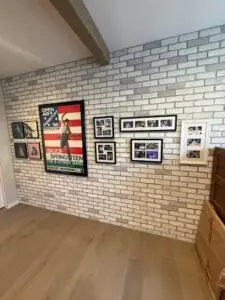 Art and Picture Hanging Service in Simi Valley — simi valley