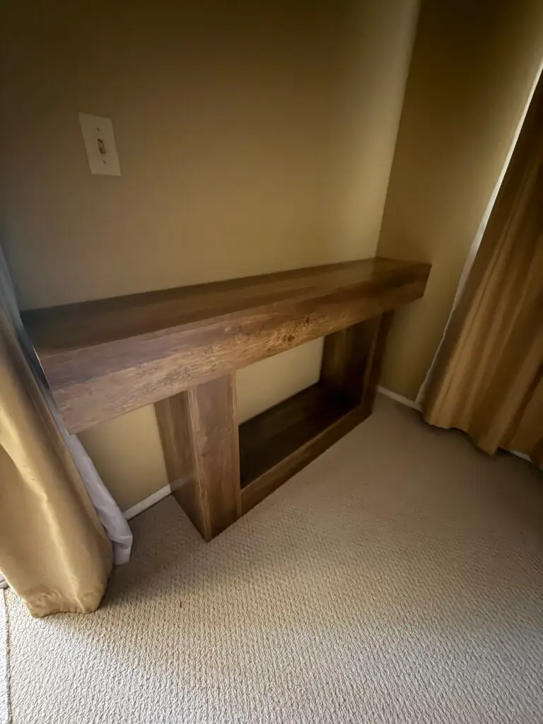Entryway Table Assembly in Oak Park — entryway table assembly service